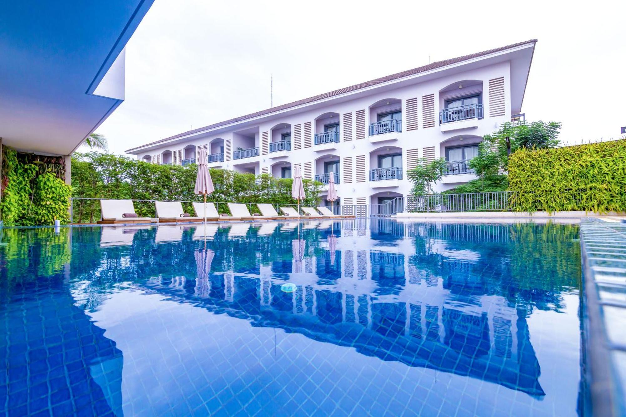 Damrei Residence & Spa Сиемрип Экстерьер фото